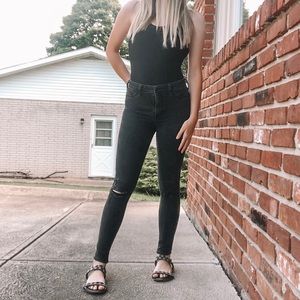Hollister Black highrise Jeggings (size 1)
